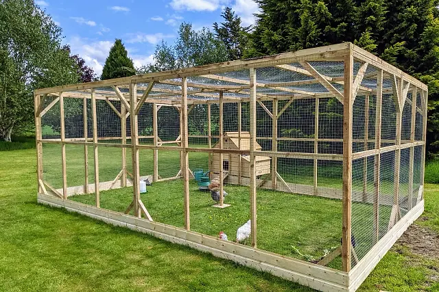 Coops, runs & bespoke solutions built to last.